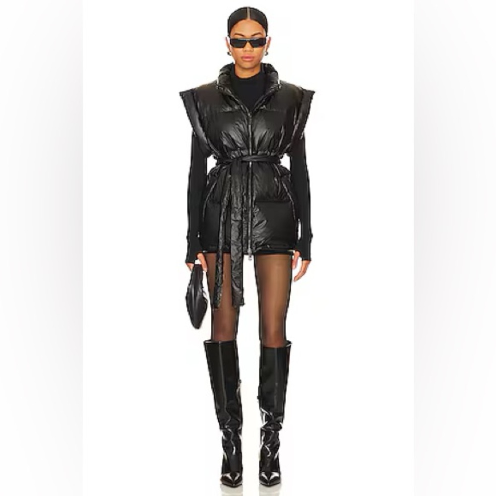 Womens Jocelyn‎ Black Nylon Puffer Belted Vest P/S
